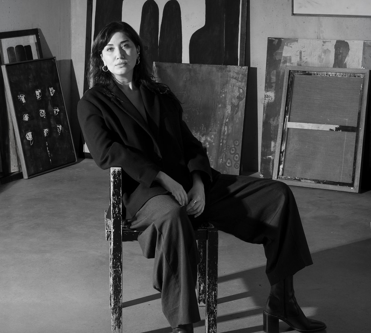 Portrait of painter Merve Kızıl in her Amsterdam studio